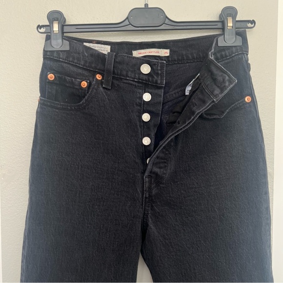 Levi’s Big E Premium Ribcage Crop Flare – High Waisted – Black – Size 25 - Picture 7 of 14